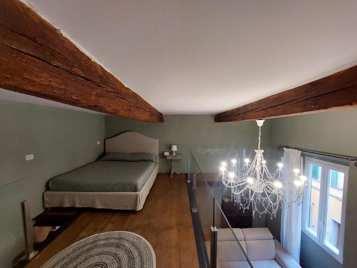 Green Pepper Apartment In Флоренция Экстерьер фото