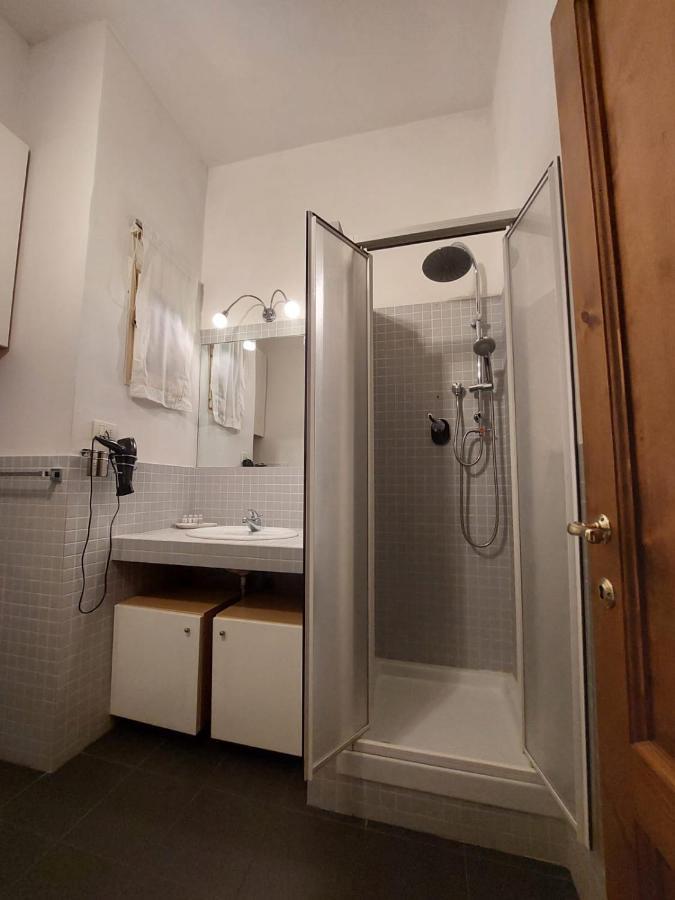 Green Pepper Apartment In Флоренция Экстерьер фото